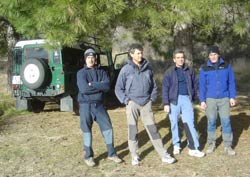 Equipo a orillas del Pantano
